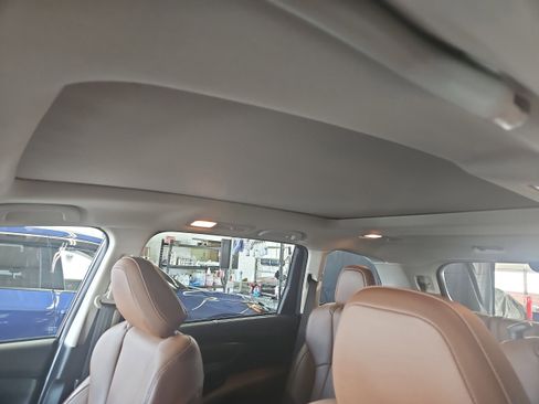 Used 2024 Subaru Ascent Touring image 13