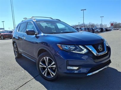 Certified 2019 Nissan Rogue SV w/ Premium Package