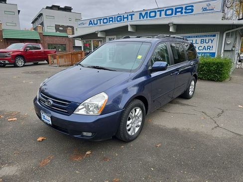 Used 2008 Kia Sedona EX w/ Luxury Pkg image 2