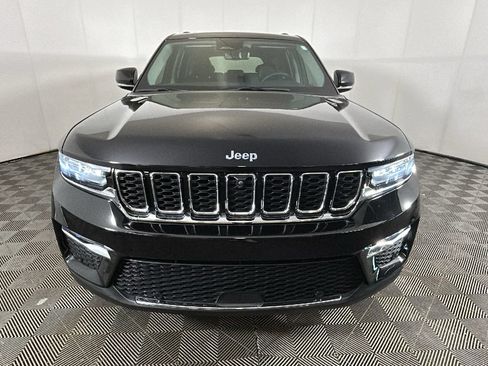 Used 2022 Jeep Grand Cherokee Limited 4xe w/ Luxury Tech Group II AWD/4WD image 8