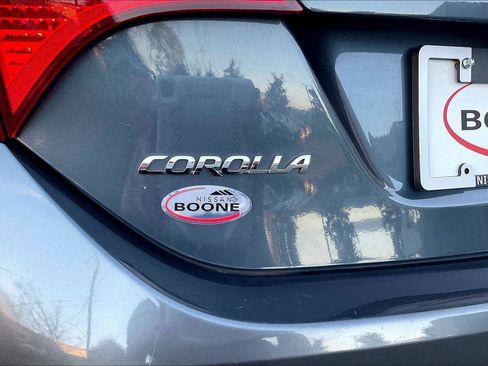 Used 2017 Toyota Corolla L image 9