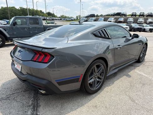Used 2024 Ford Mustang GT Premium RWD image 7