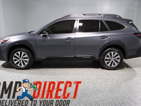 Used 2023 Subaru Outback Premium AWD/4WD image 10