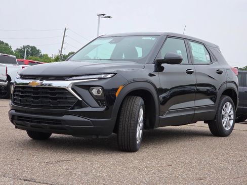 New 2026 Chevrolet TrailBlazer LS AWD/4WD image 12