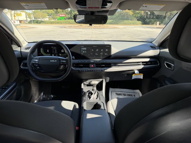 Certified 2025 Kia K4 FWD image 28