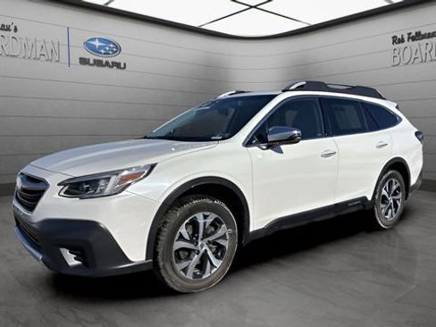 Used 2022 Subaru Outback Touring XT image 10