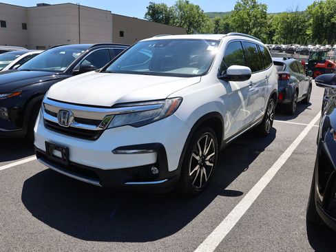 Used 2019 Honda Pilot Elite image 3