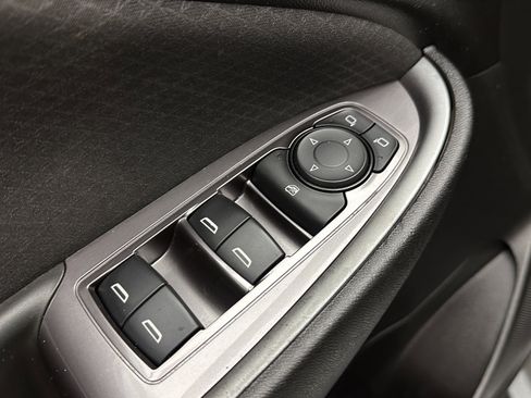 Used 2018 Chevrolet Malibu LS image 11