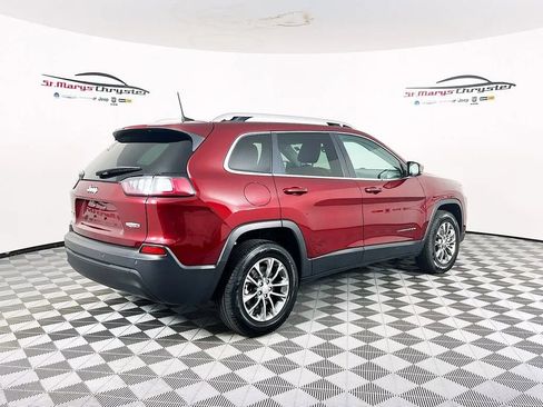 Used 2021 Jeep Cherokee Latitude Plus AWD/4WD image 8