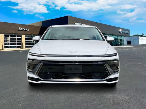New 2025 Hyundai Sonata SEL FWD image 13