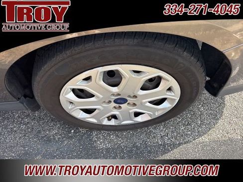 Used 2012 Ford Focus SE image 11