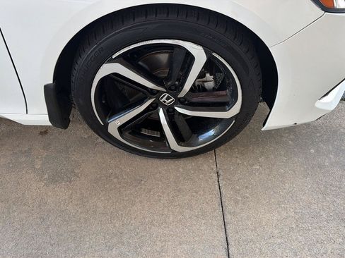 Used 2022 Honda Accord Sport image 37