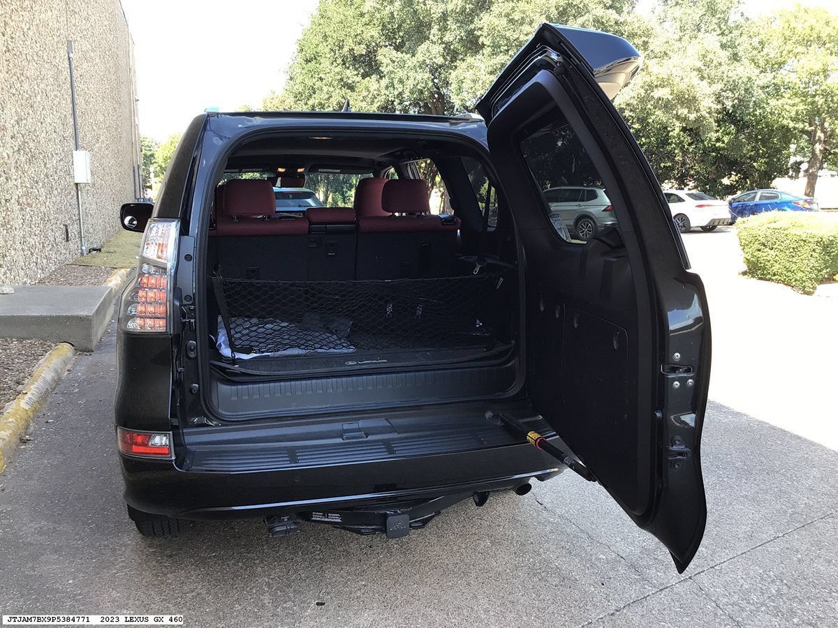 Used 2023 Lexus GX 460 Premium w/ Premium Package AWD/4WD image 10
