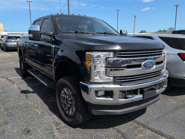Used 2017 Ford F250 Lariat w/ Chrome Package AWD/4WD image 4