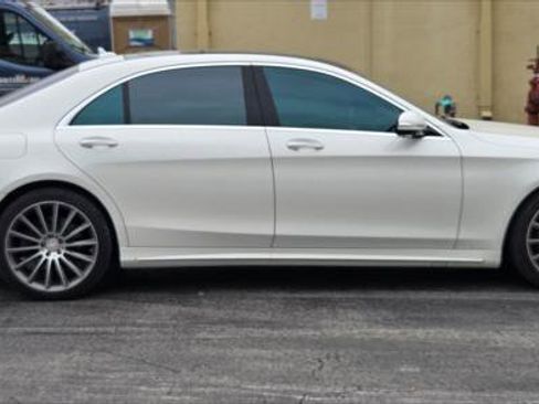 Used 2014 Mercedes-Benz S 550 Sedan w/ Sport Package Plus One image 8