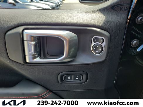 Used 2026 Jeep Wrangler Unlimited Rubicon 392 w/ Quick Order Package 27X Moab AWD/4WD image 23