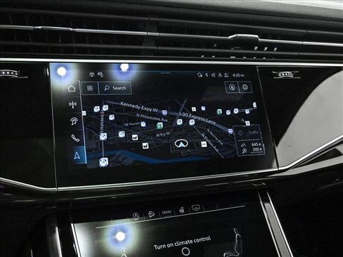 Certified 2026 Audi Q7 3.0T Premium Plus w/ Premium Plus Package AWD/4WD image 13