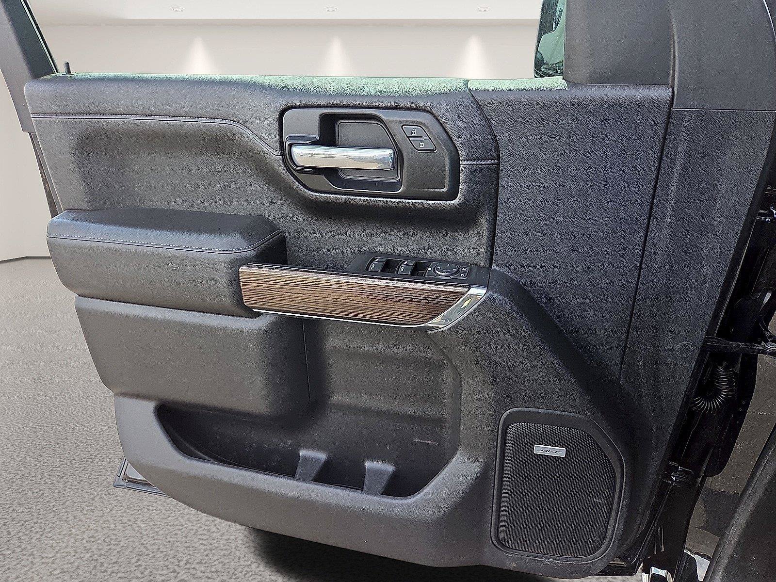 Used 2021 Chevrolet Silverado 1500 LT Trail Boss w/ Convenience Package II AWD/4WD image 14