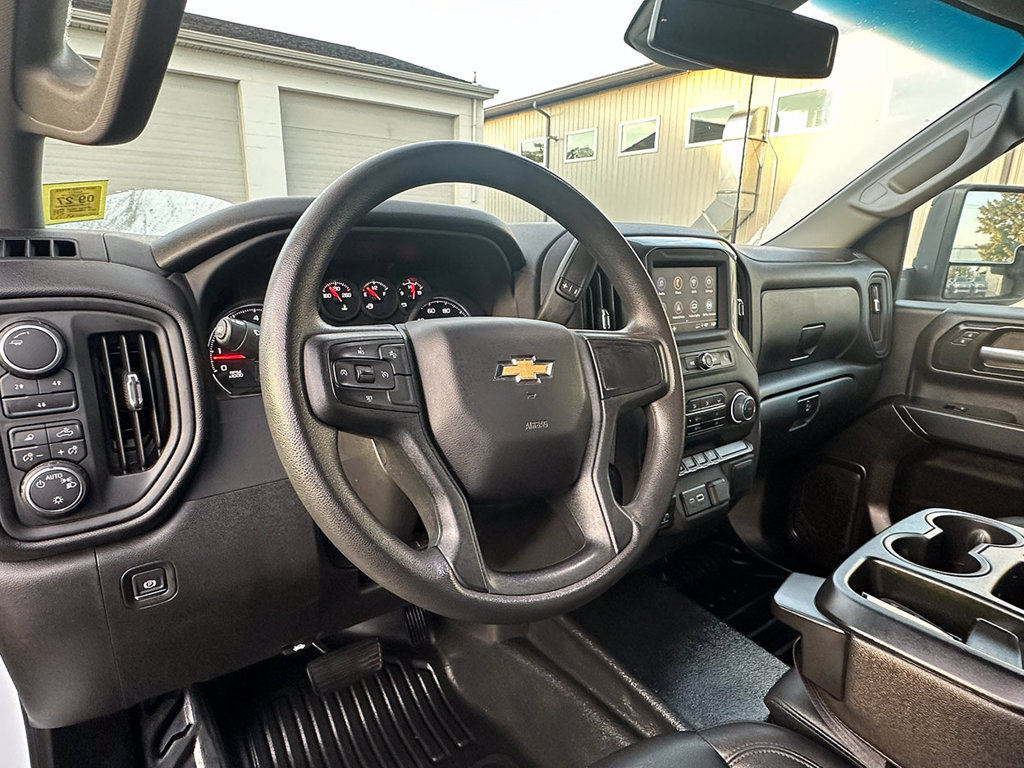 Used 2025 Chevrolet Silverado 2500 W/T w/ WT Convenience Package AWD/4WD image 21