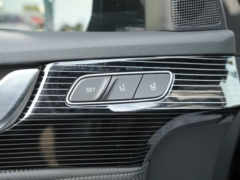 Used 2025 Hyundai Palisade Calligraphy image 28