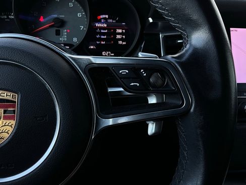 Used 2017 Porsche Macan S image 39