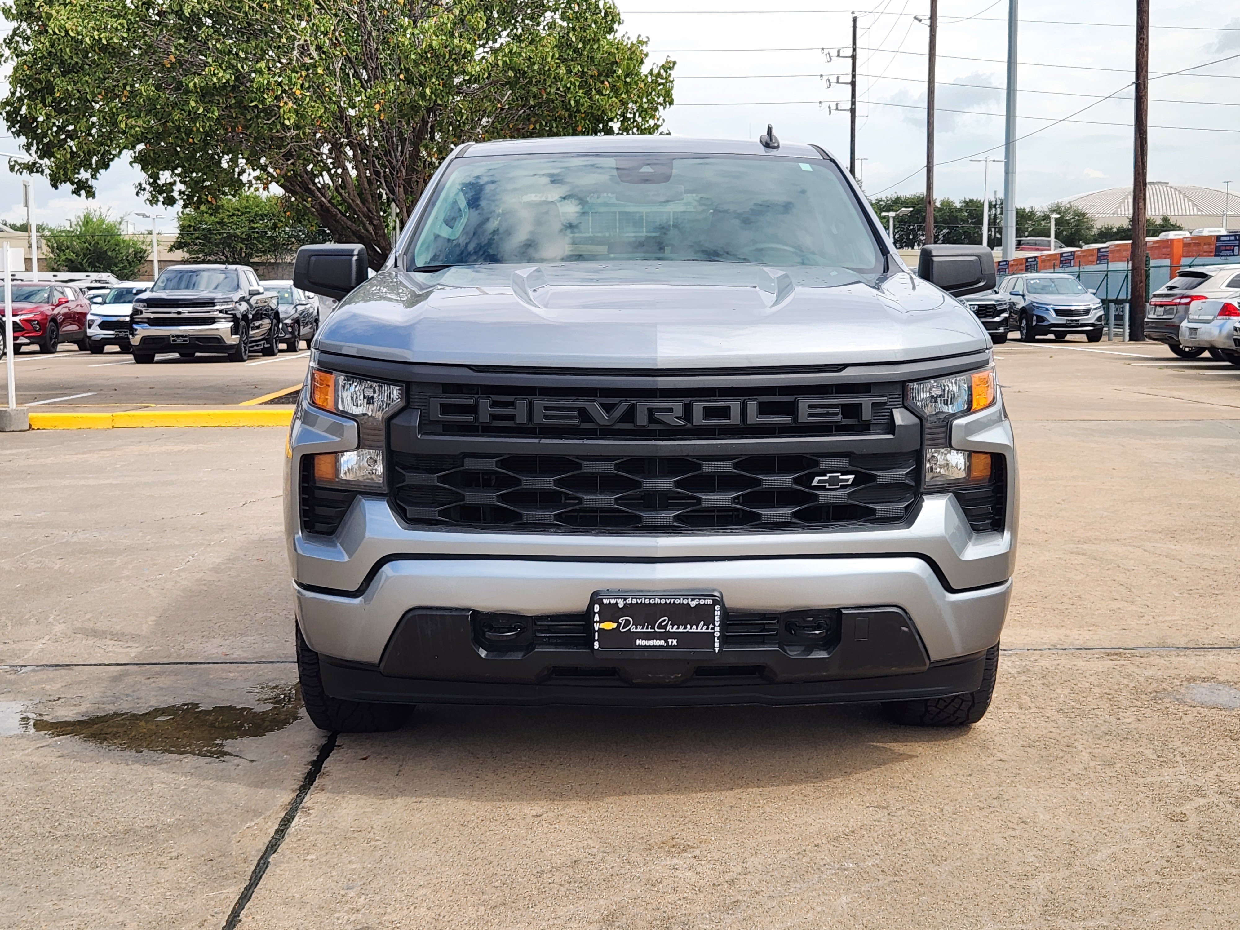 Used 2024 Chevrolet Silverado 1500 Custom w/ Turbomax Blackout Package RWD image 3