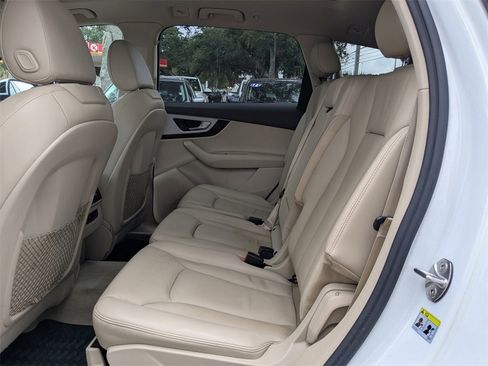 Used 2019 Audi Q7 2.0T Premium w/ Convenience Package image 3