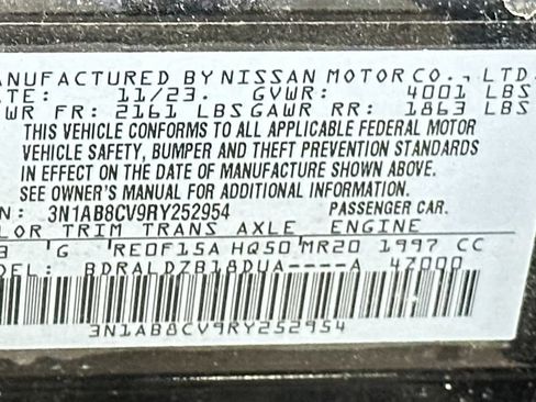 Used 2024 Nissan Sentra SV FWD image 50