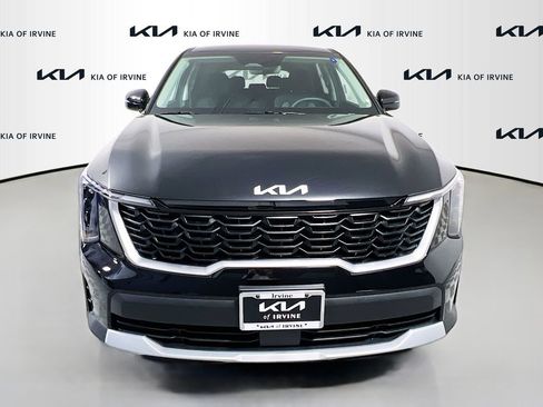 New 2026 Kia Sorento LX FWD image 2