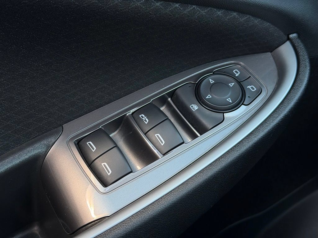 Used 2025 Chevrolet Malibu LT FWD image 20