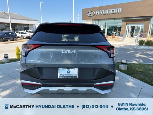 Used 2024 Kia Sportage EX FWD image 14