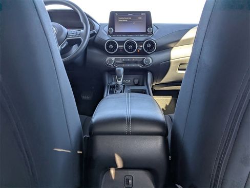 Used 2024 Nissan Sentra SV image 31
