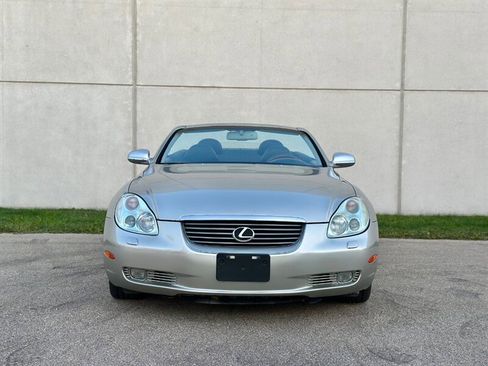 Used 2004 Lexus SC 430 Convertible RWD image 5