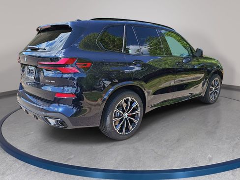 New 2026 BMW X5 xDrive40i w/ M Sport Package AWD/4WD image 5