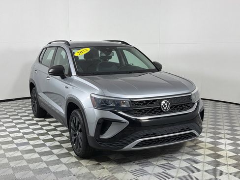 Used 2022 Volkswagen Taos S FWD image 3