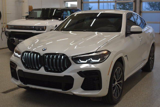 Used 2023 BMW X6 xDrive40i w/ M Sport Package AWD/4WD image 9