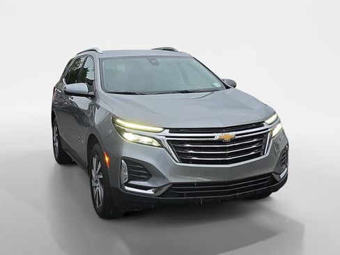 Used 2024 Chevrolet Equinox Premier AWD/4WD image 2