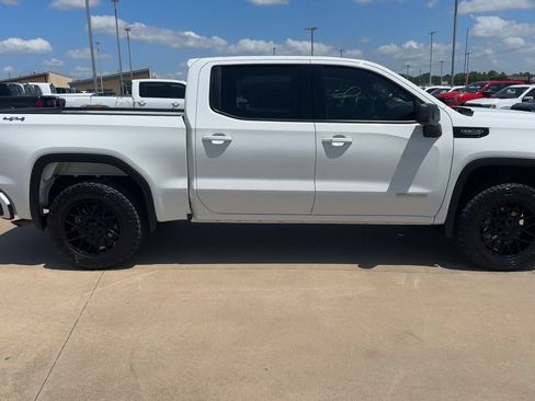 Used 2026 GMC Sierra 1500 Elevation AWD/4WD image 2