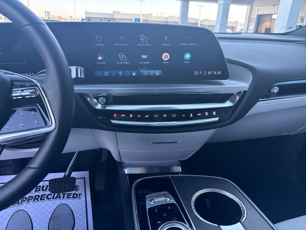 Used 2024 Cadillac Lyriq Luxury RWD image 18