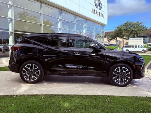 Used 2024 Chevrolet Blazer RS w/ Driver Confidence II Package FWD image 5