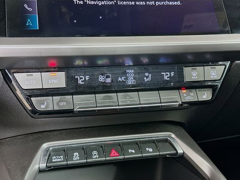 Used 2024 Audi A3 2.0T Premium image 23