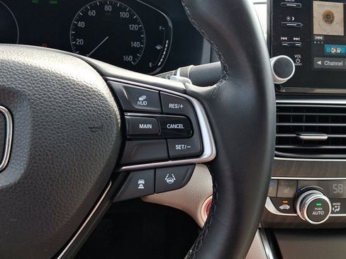 Certified 2018 Honda Accord Touring image 24