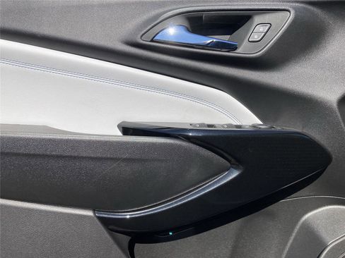 New 2026 Chevrolet Trax LT w/ Driver Confidence Package image 21