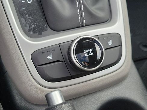 New 2026 Hyundai Venue SEL image 14