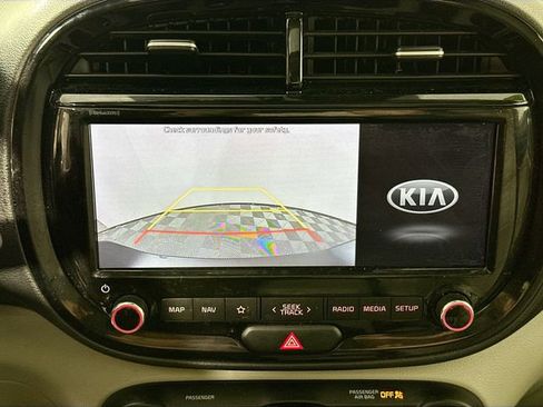 Used 2021 Kia Soul EX image 14