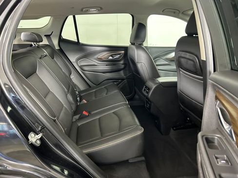 Used 2018 GMC Terrain Denali w/ Comfort Package image 28