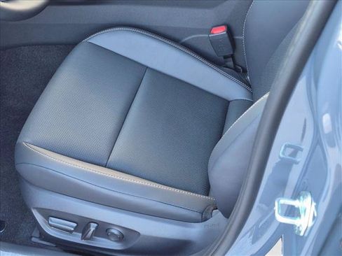 New 2026 Toyota Prius Limited FWD image 4