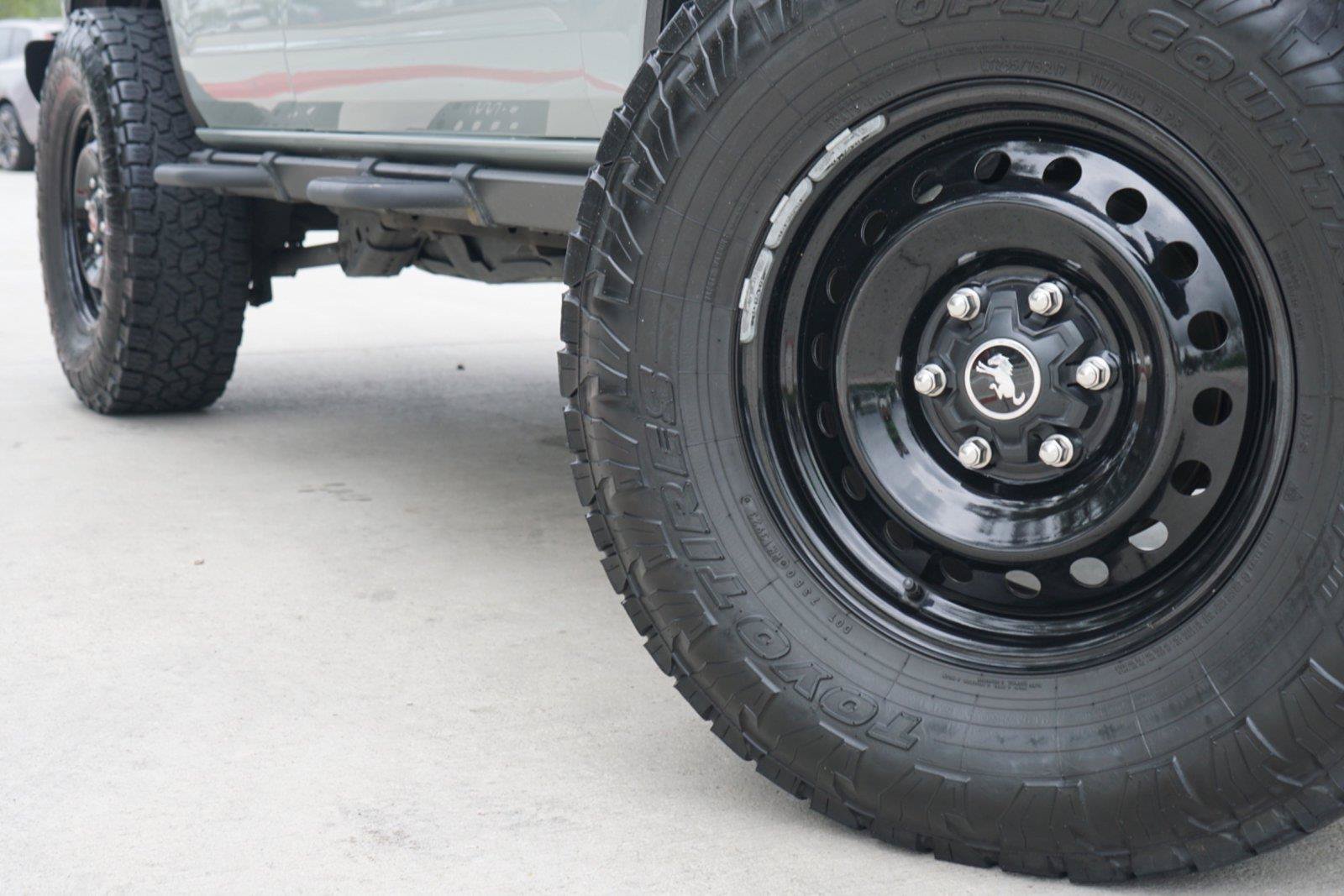 Used 2022 Ford Bronco Black Diamond AWD/4WD image 2