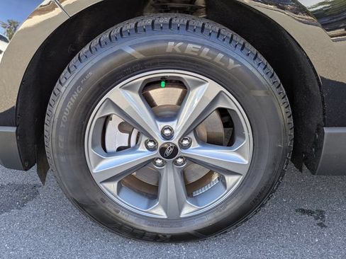 Certified 2024 Ford Edge SEL w/ Sport Appearance Package AWD/4WD image 9