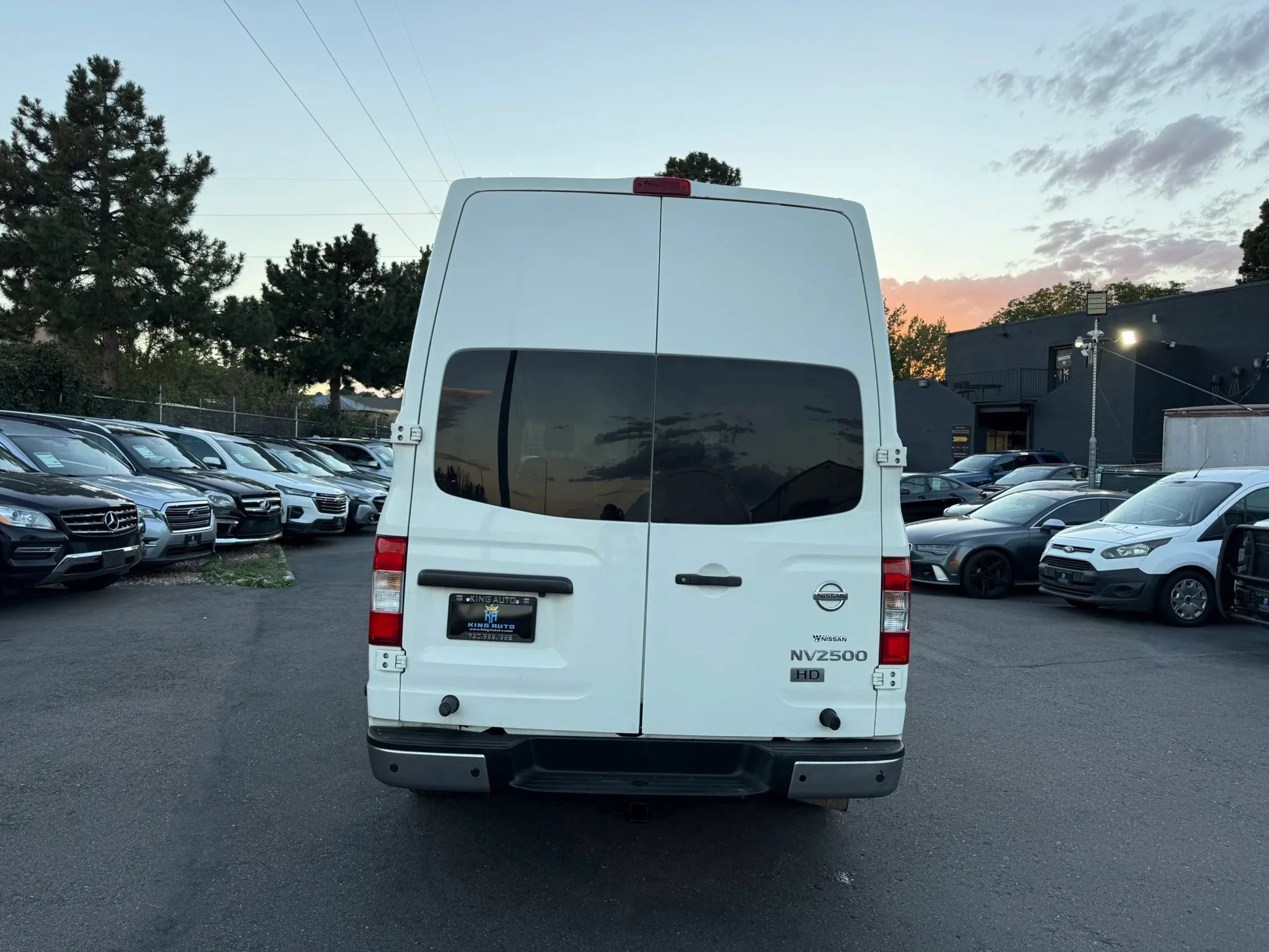 Used 2012 Nissan NV 2500 SV w/ Side Curtain Airbag Pkg RWD image 10